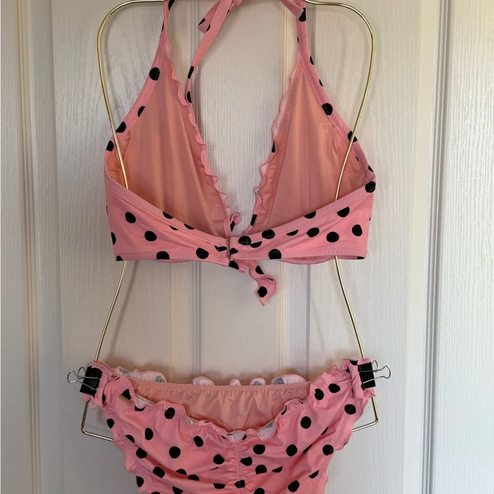 Chic Pink Polka Dot Bikini - Picture 2 of 2